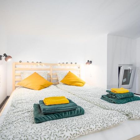 Green Goblin Apartment With Free Private Parking Budapest Luaran gambar