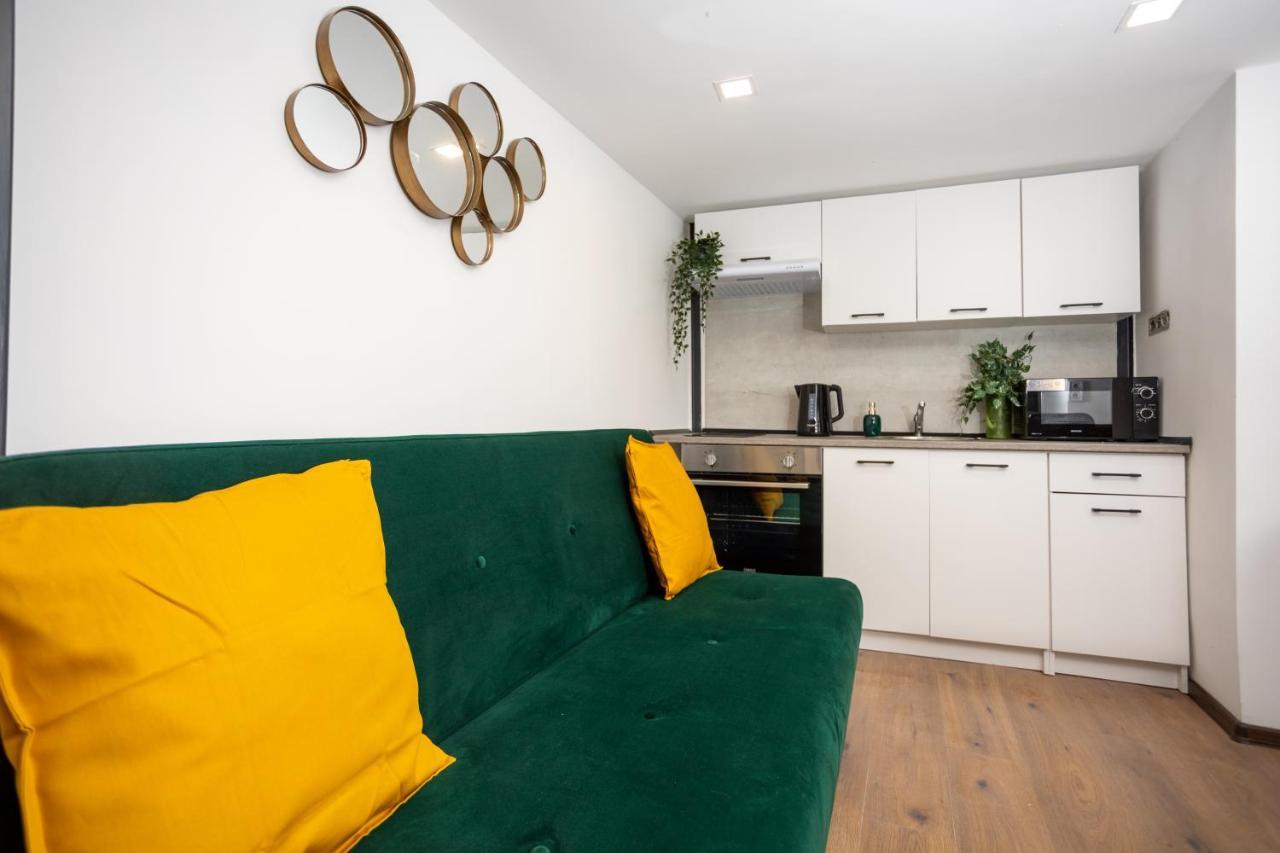 Green Goblin Apartment With Free Private Parking Budapest Luaran gambar