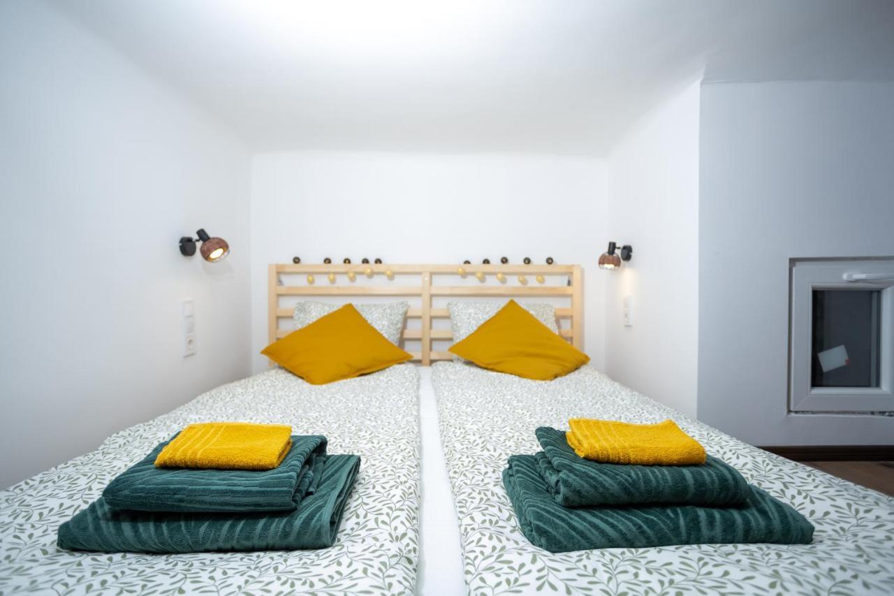 Green Goblin Apartment With Free Private Parking Budapest Luaran gambar