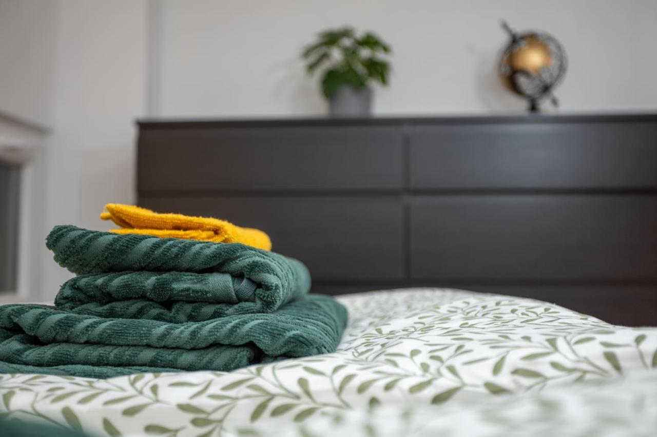 Green Goblin Apartment With Free Private Parking Budapest Luaran gambar